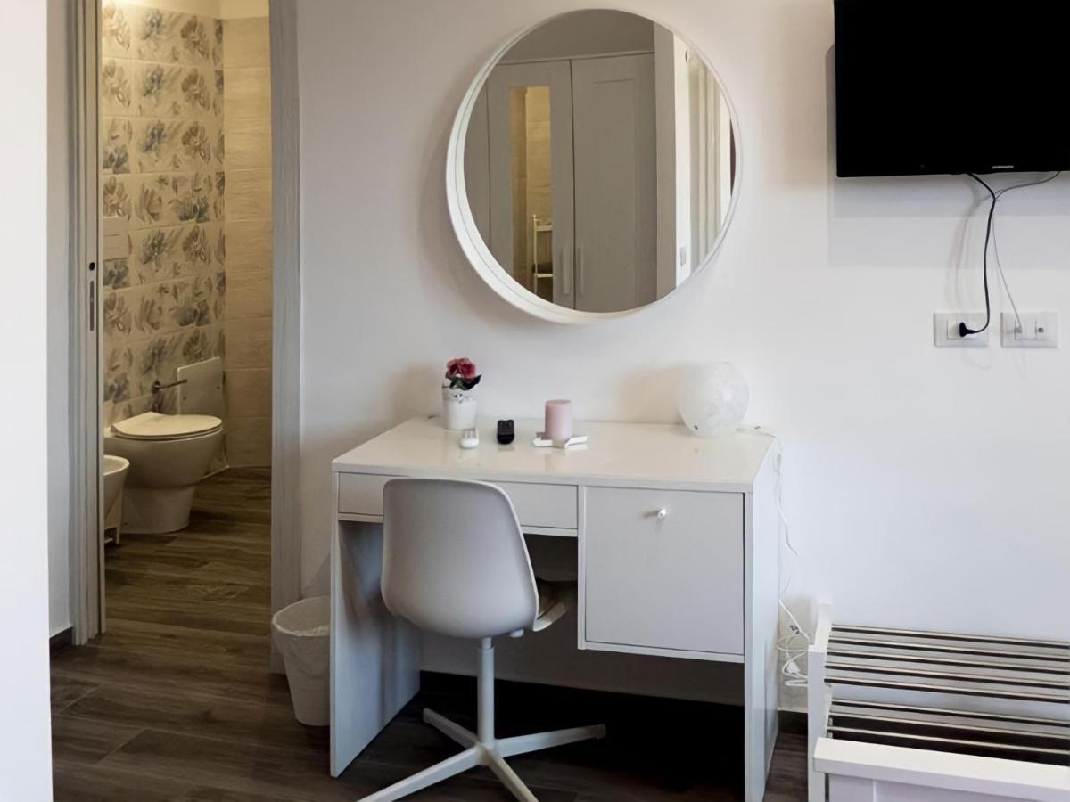 Garibaldi Rooms 29 - Piazza Marina A Palermo - In Pieno Centro. Ngoại thất bức ảnh
