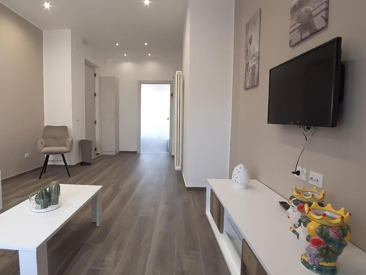 Garibaldi Rooms 29 - Piazza Marina A Palermo - In Pieno Centro. Ngoại thất bức ảnh