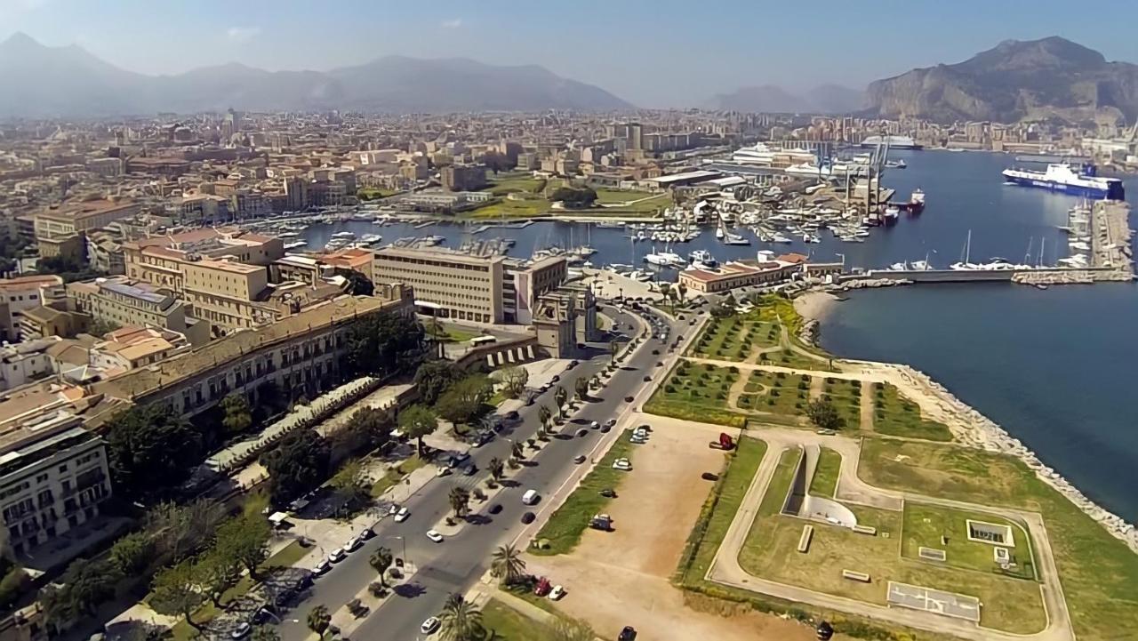 Garibaldi Rooms 29 - Piazza Marina A Palermo - In Pieno Centro. Ngoại thất bức ảnh