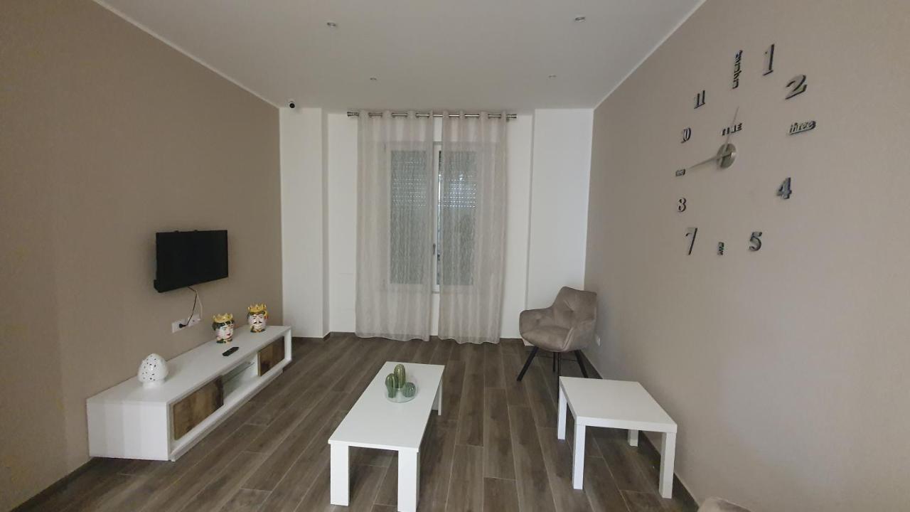 Garibaldi Rooms 29 - Piazza Marina A Palermo - In Pieno Centro. Ngoại thất bức ảnh