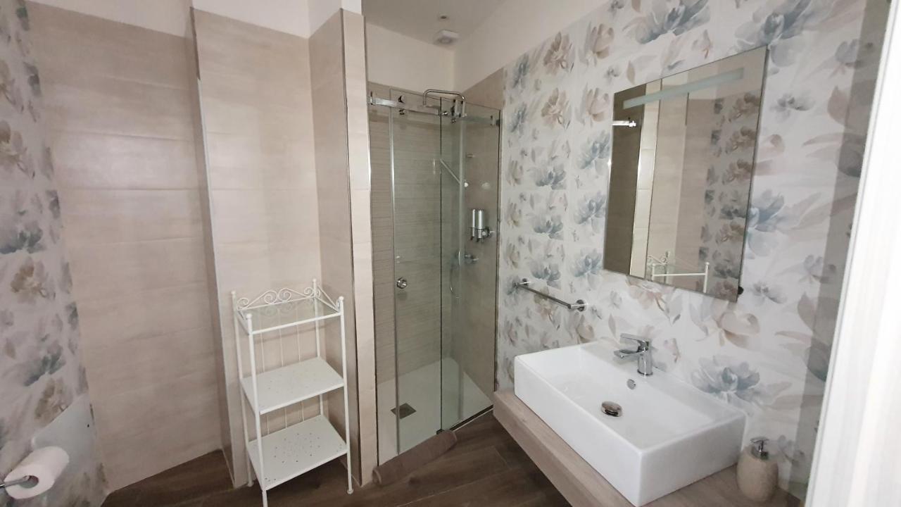 Garibaldi Rooms 29 - Piazza Marina A Palermo - In Pieno Centro. Ngoại thất bức ảnh