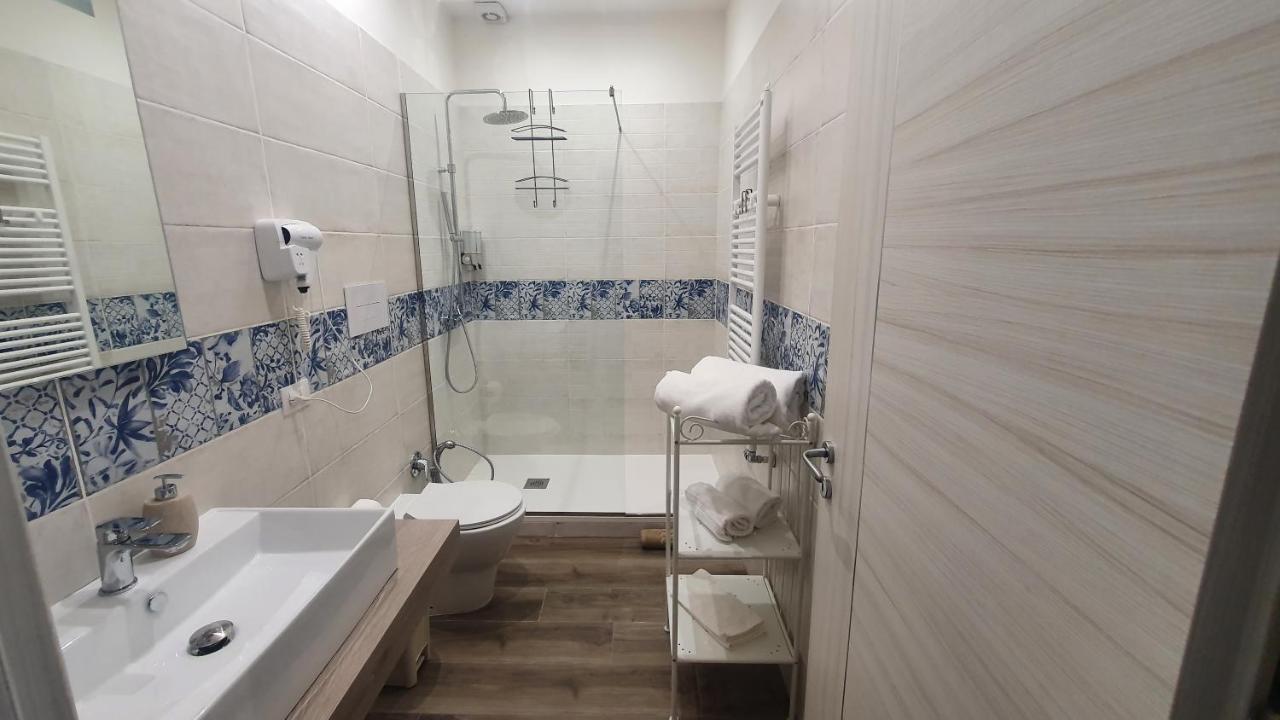 Garibaldi Rooms 29 - Piazza Marina A Palermo - In Pieno Centro. Ngoại thất bức ảnh